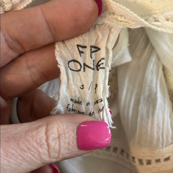 FREE PEOPLE Angel Lace Dress in Ivory
Women’s Size Small - Picture 14 of 15